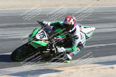 media/Jan-18-2026-CVMA (Sun) [[519f600f45]]/Race 16-Formula Middleweight/